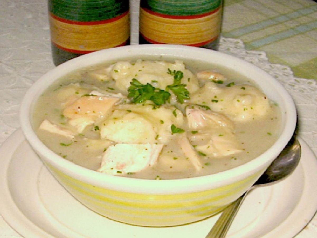 Old Fashioned Chicken and Dumplings