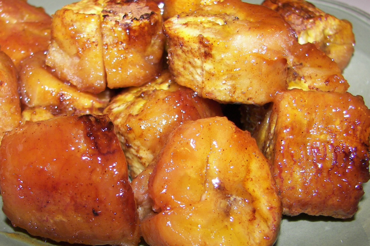 Slow-Cooked Plantains with Garlic and Cilantro