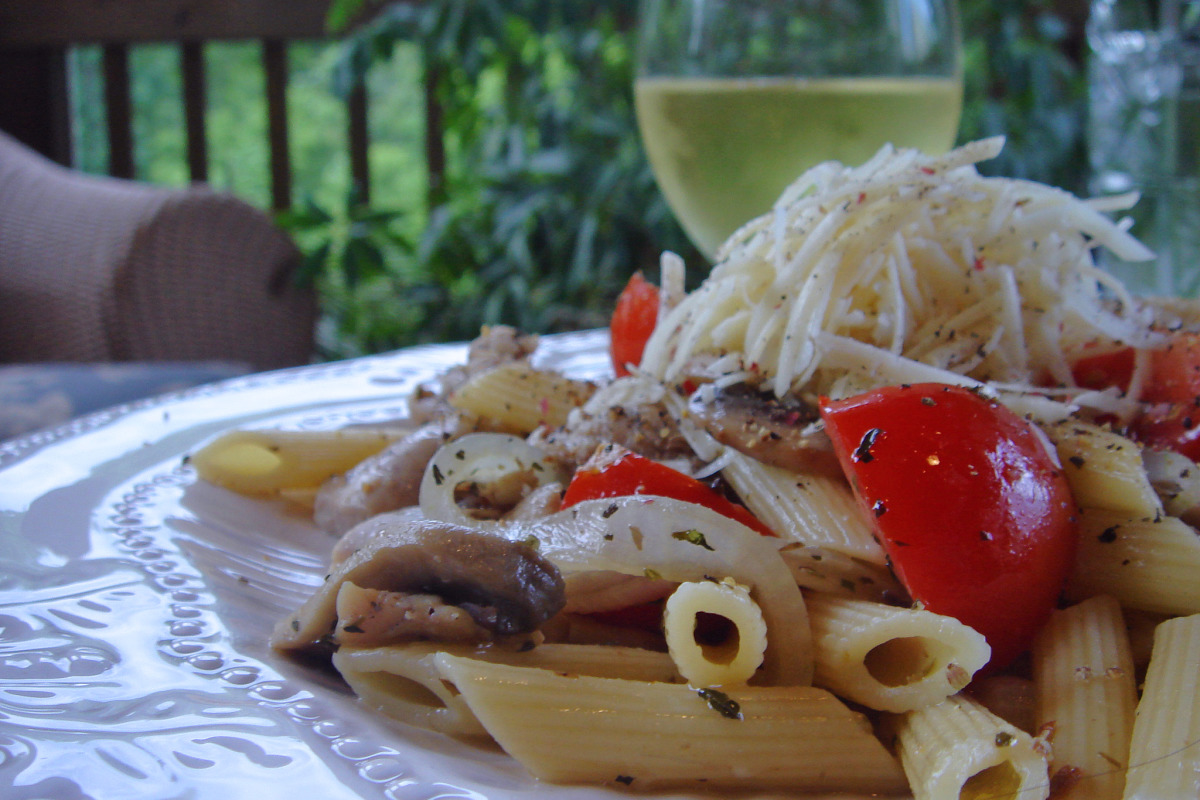 Sautéed Chicken and Mushroom Pasta