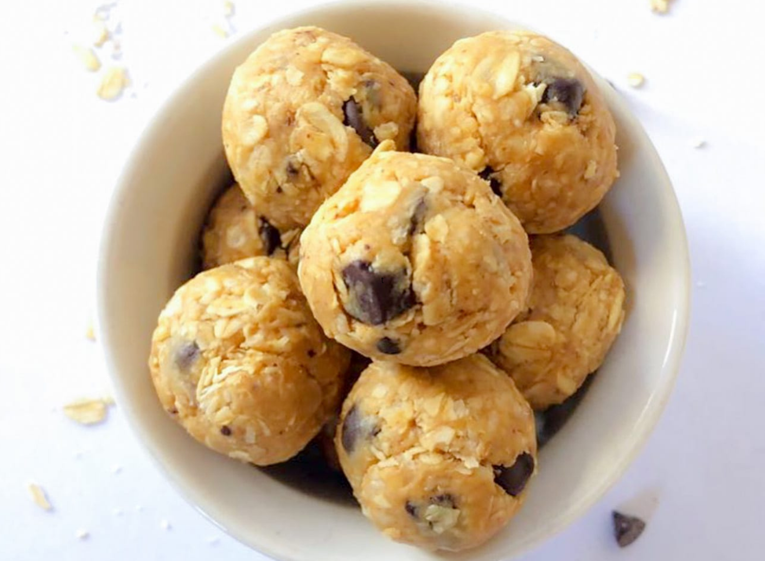 No-Bake Peanut Butter Chocolate Balls