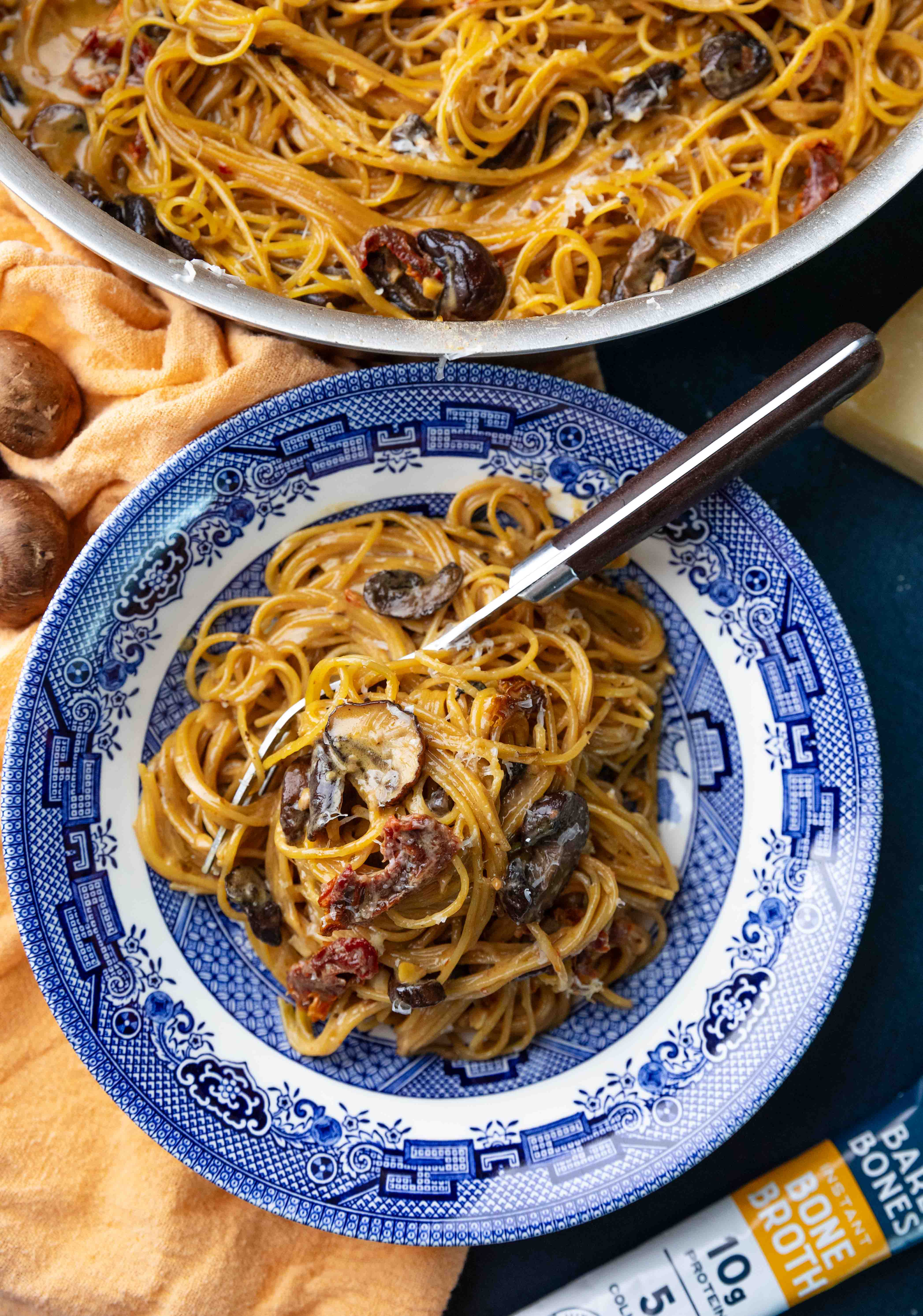 One-Pot Pasta with Sautéed Mushrooms and Thyme