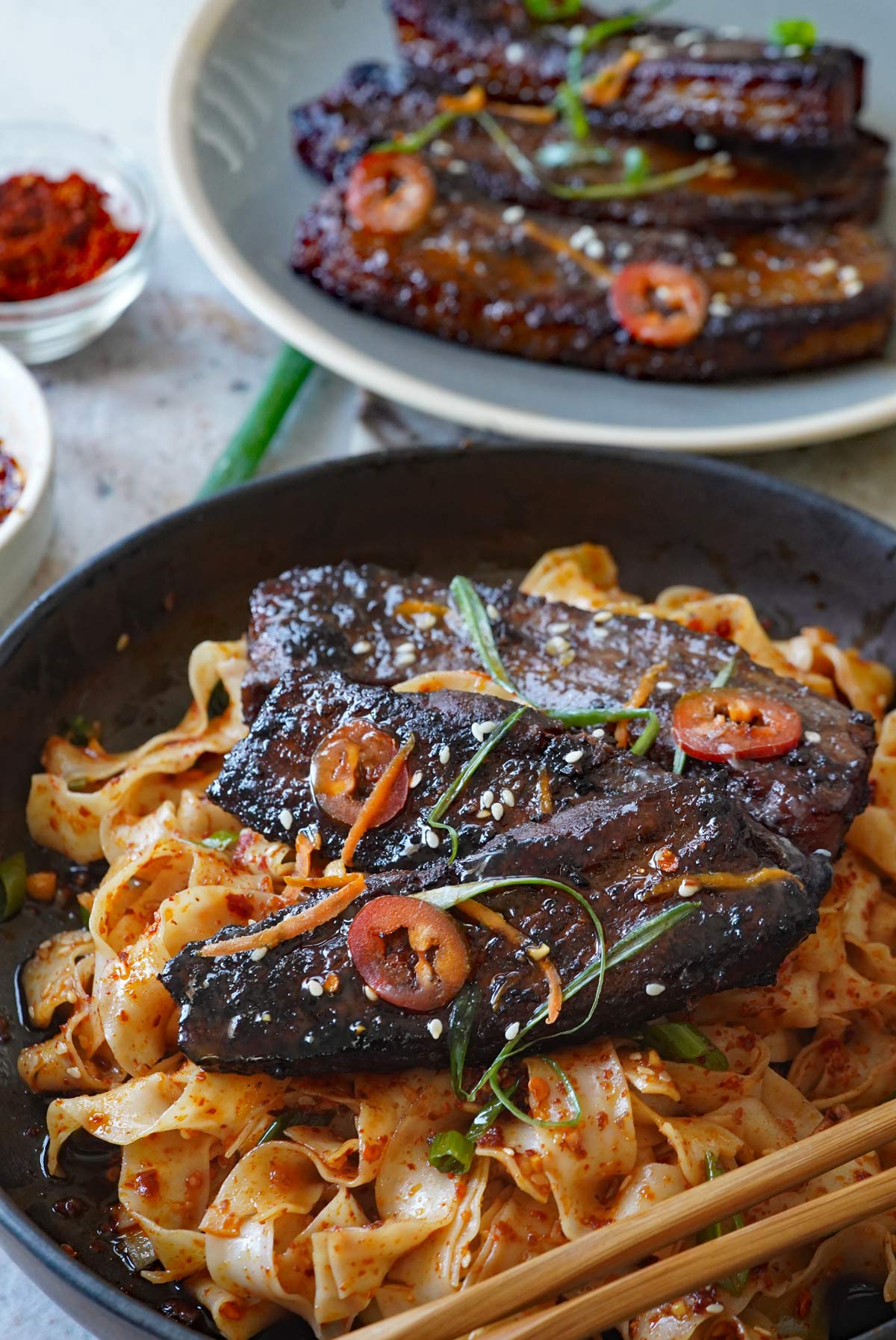 Hunan Chili Oil Noodles with Sliced Pork