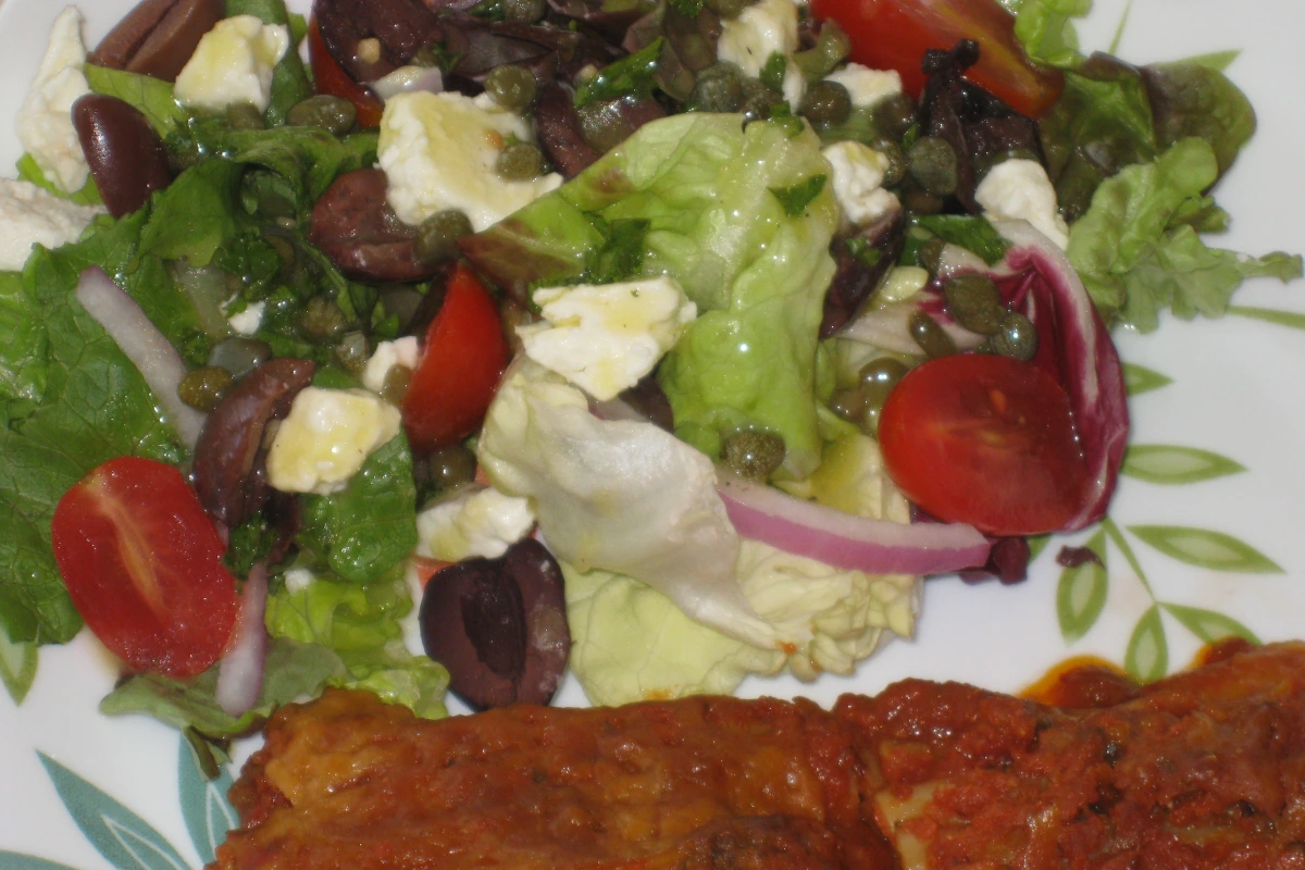 Fresh Tomato and Caper Salad with Lemon Vinaigrette