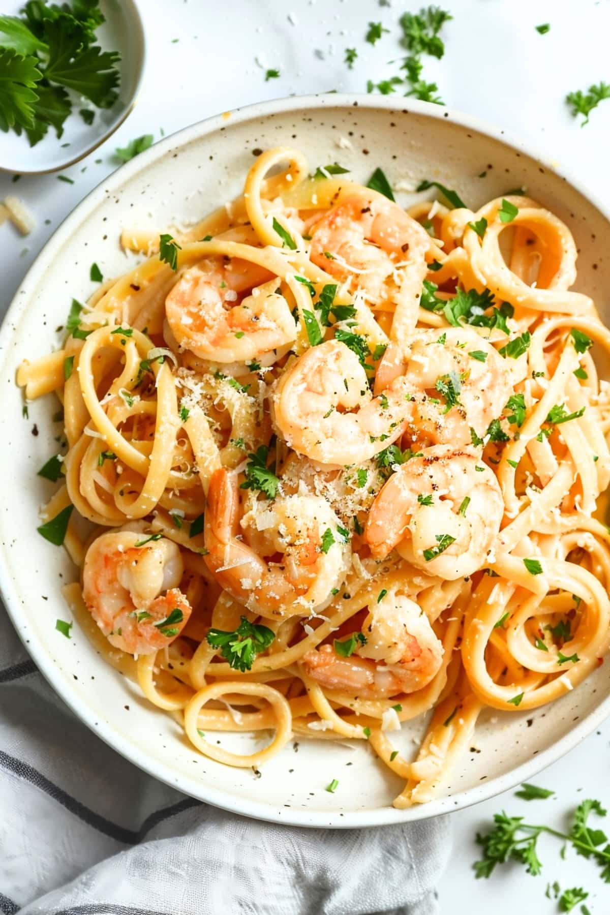 One-Pot Garlic Shrimp Linguine with Cherry Tomatoes