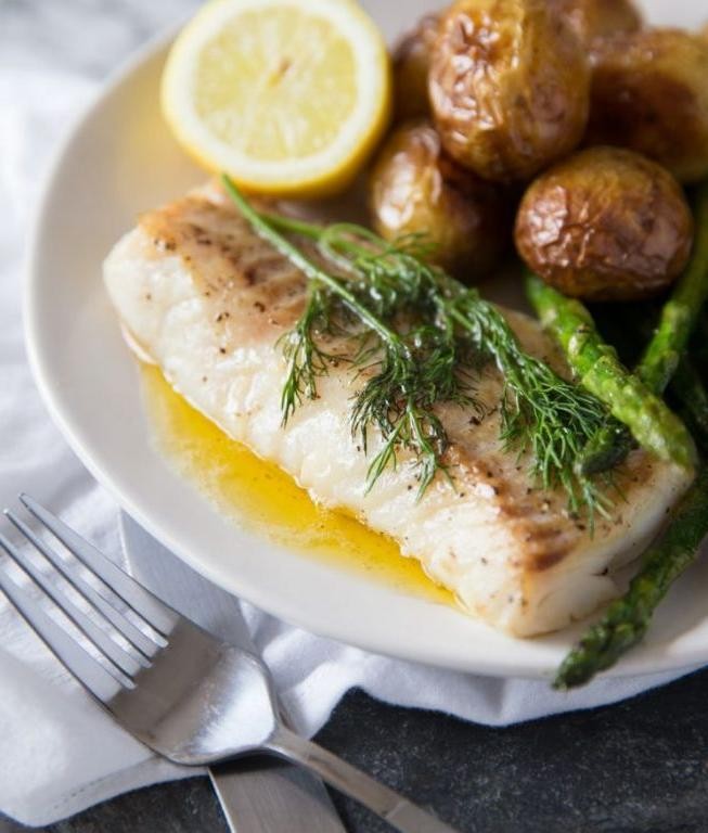 Lemon-Dill Cod with Asparagus and New Potatoes