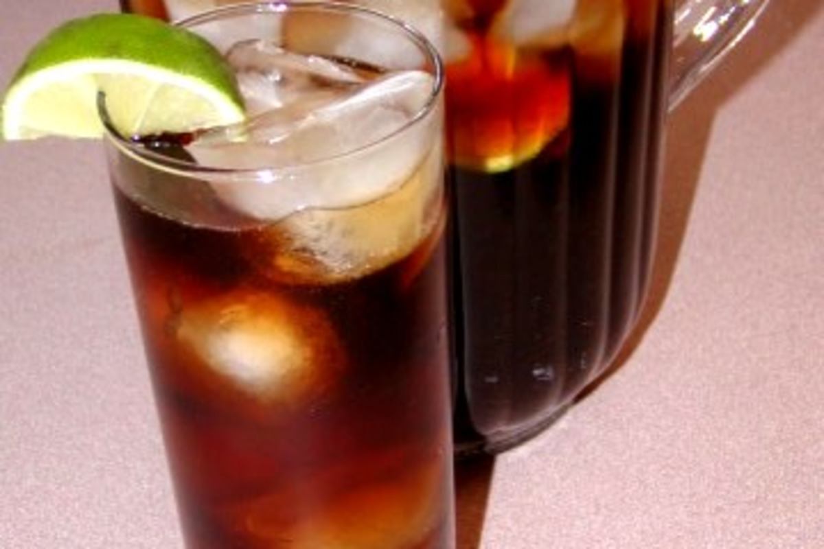 Cuba Libre with Ginger and Lime