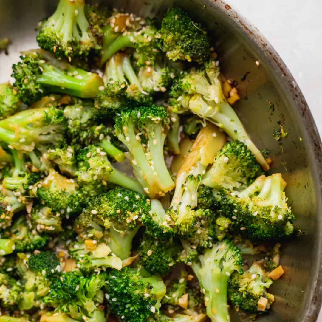 Sesame-Ginger Vegetable Stir-Fry with Broccoli and Carrots