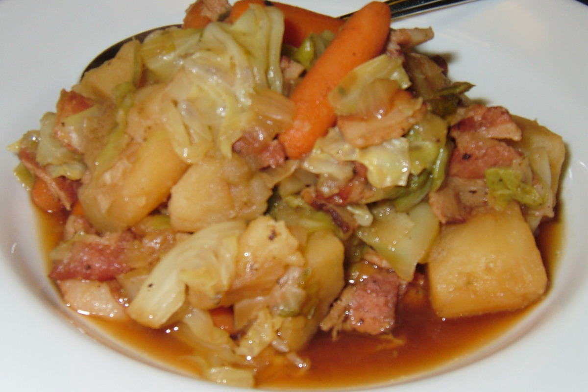 Cabbage Apple Stew
