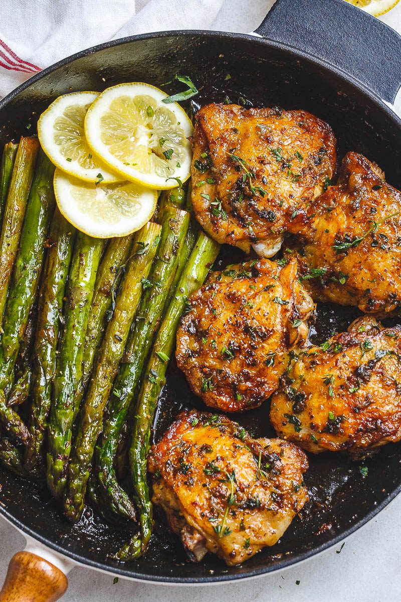 Garlic-Roasted Chicken Thighs with Asparagus