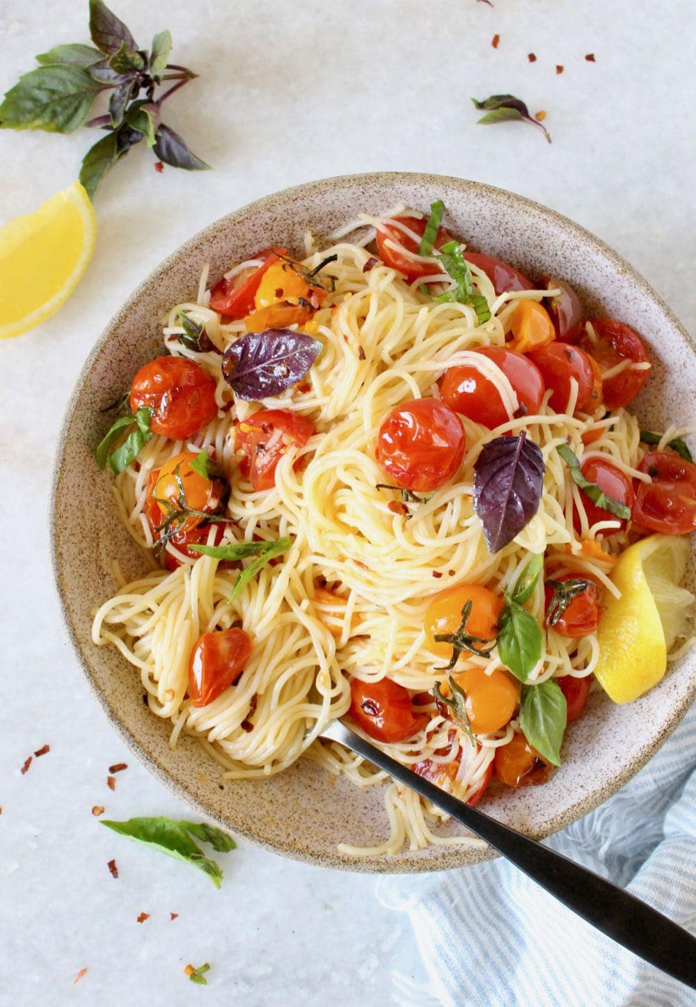 One-Pot Lemon Cherry Tomato Pasta with Fresh Basil
