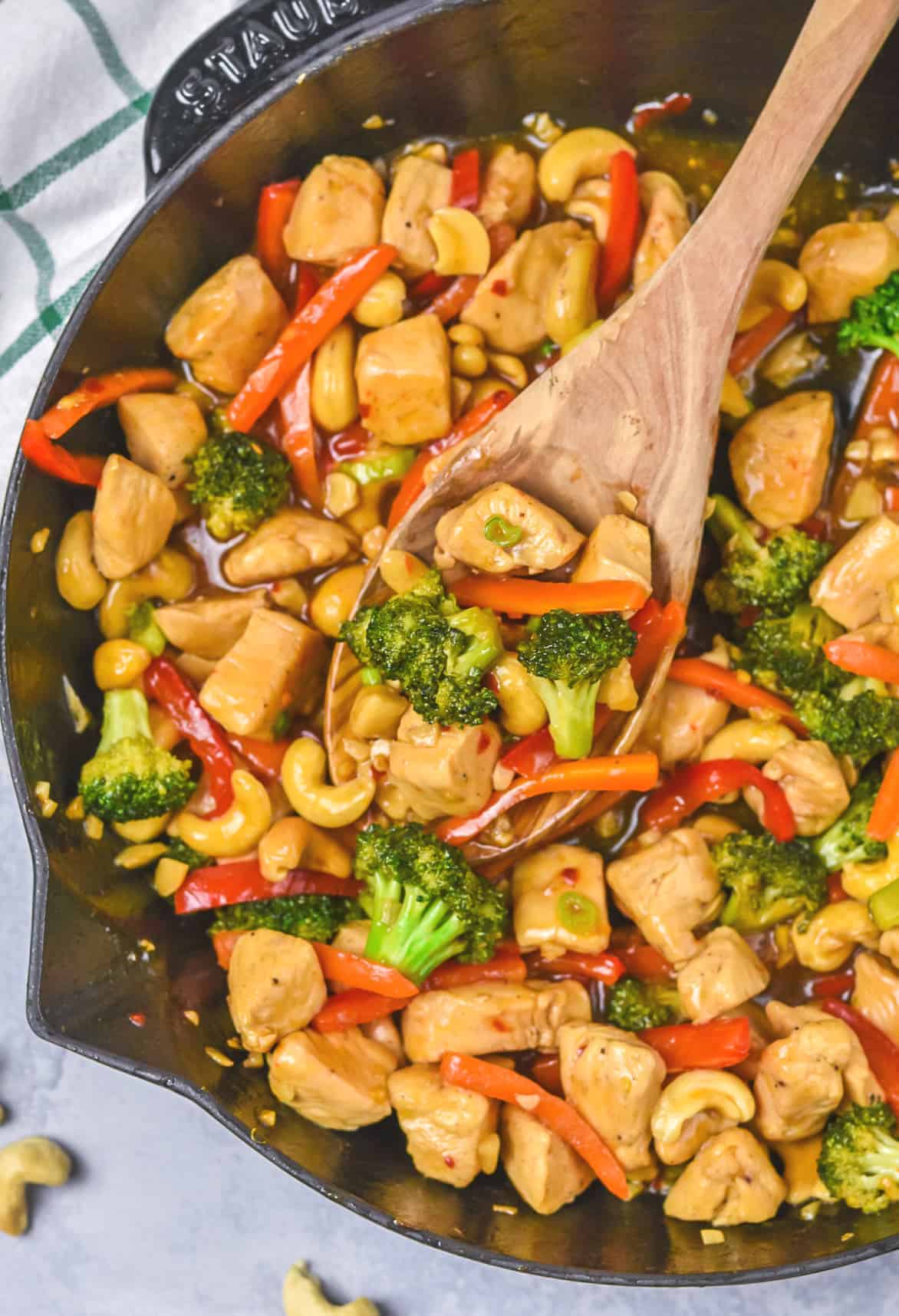 Honey-Glazed Teriyaki Chicken Stir-Fry with Vegetables