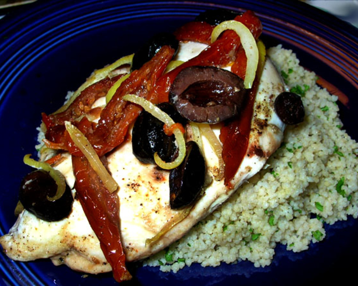 Chicken with Sun-Dried Tomatoes and Kalamata Olives