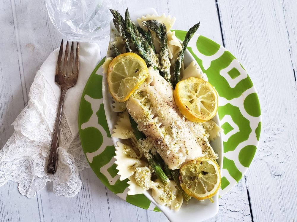One-Pot Lemon Dill Cod with Asparagus