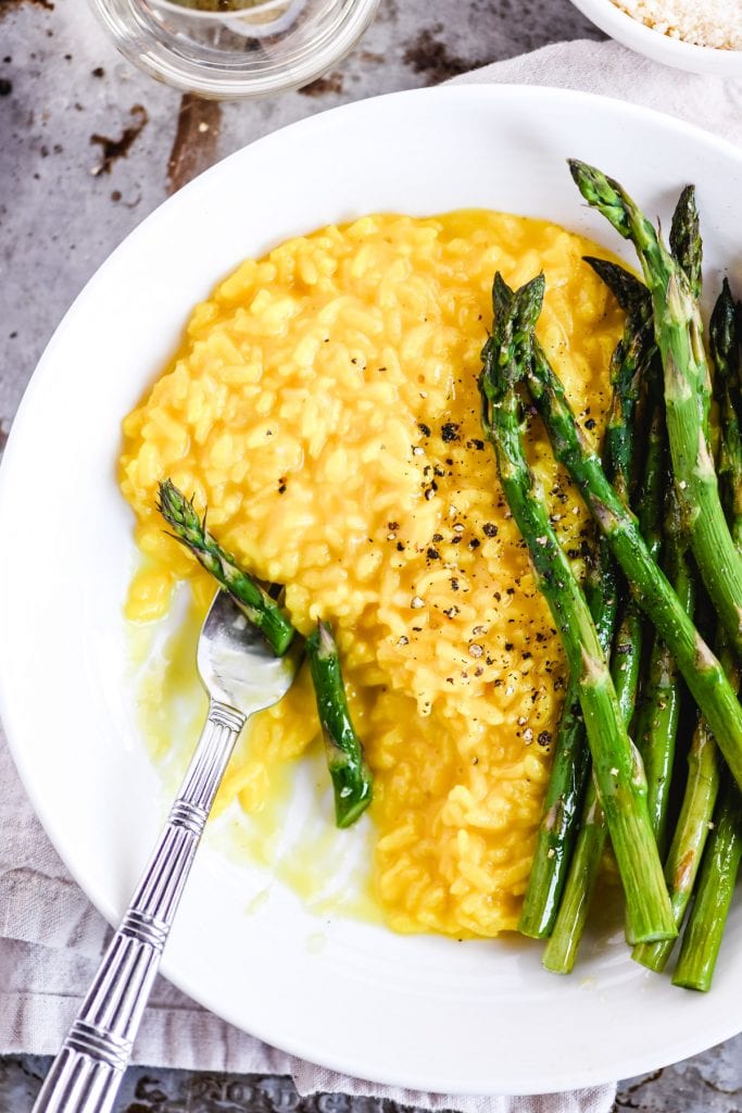 Creamy Saffron Risotto with Asparagus