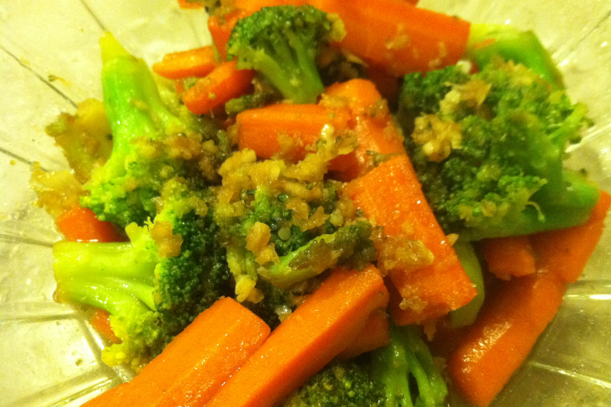 Honey-Glazed Carrots and Broccoli