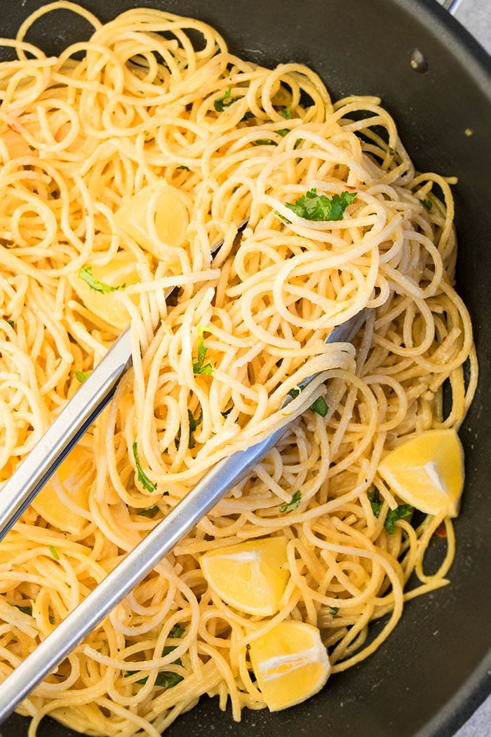 One-Pan Garlic Lemon Pasta