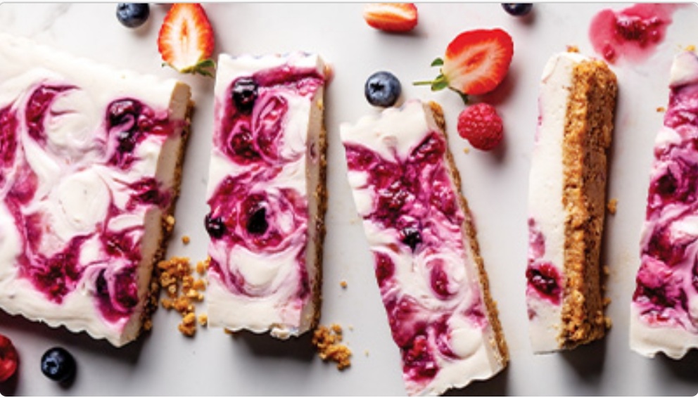 No-Bake Cream Cheese Cheesecake with Berries