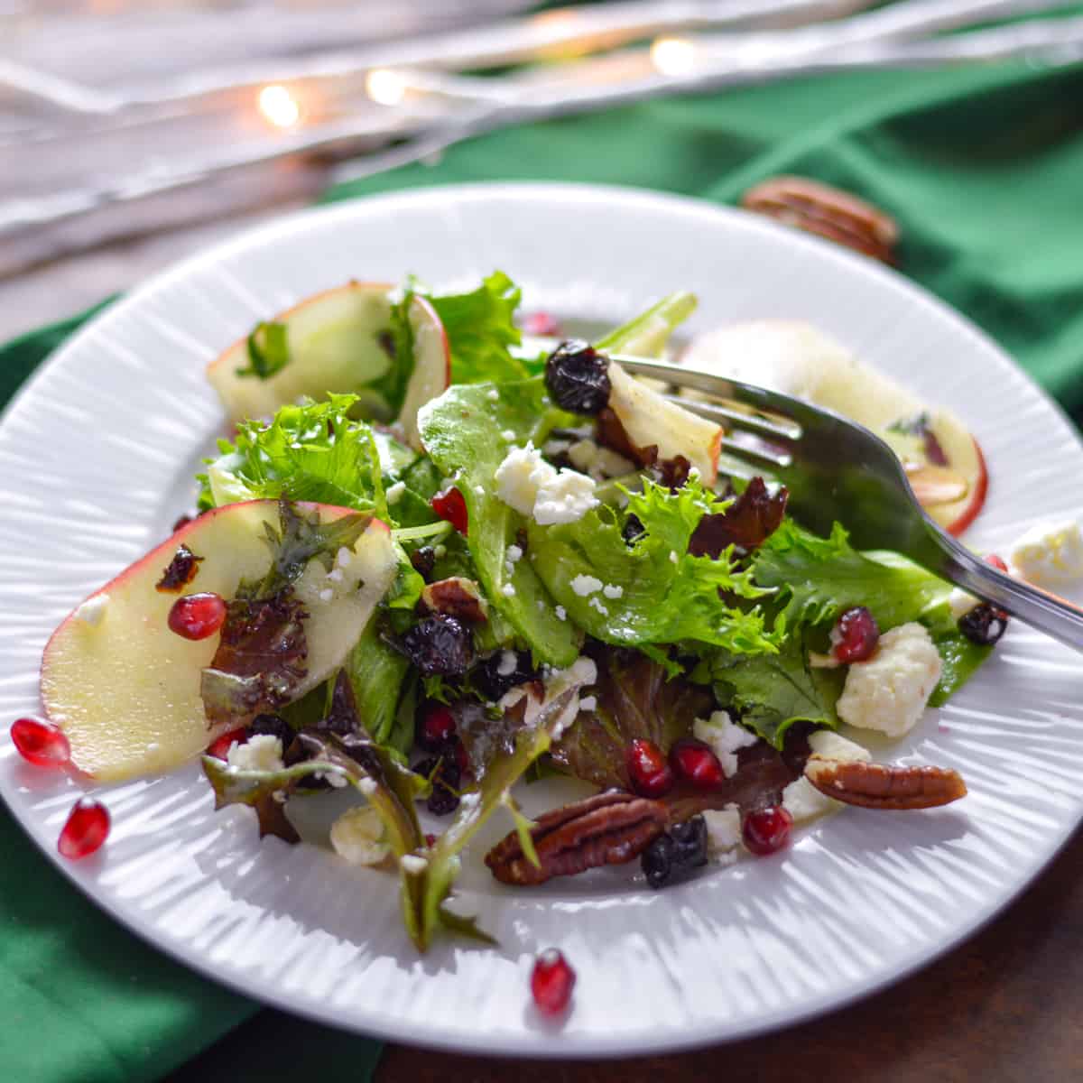 Green Apple and Bacon Salad with Cider Vinaigrette