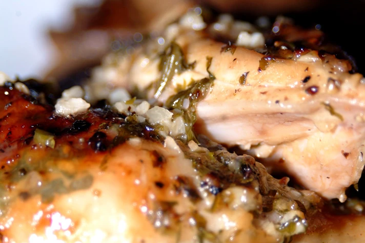 Garlic-Parsley Chicken Breasts with Lemon