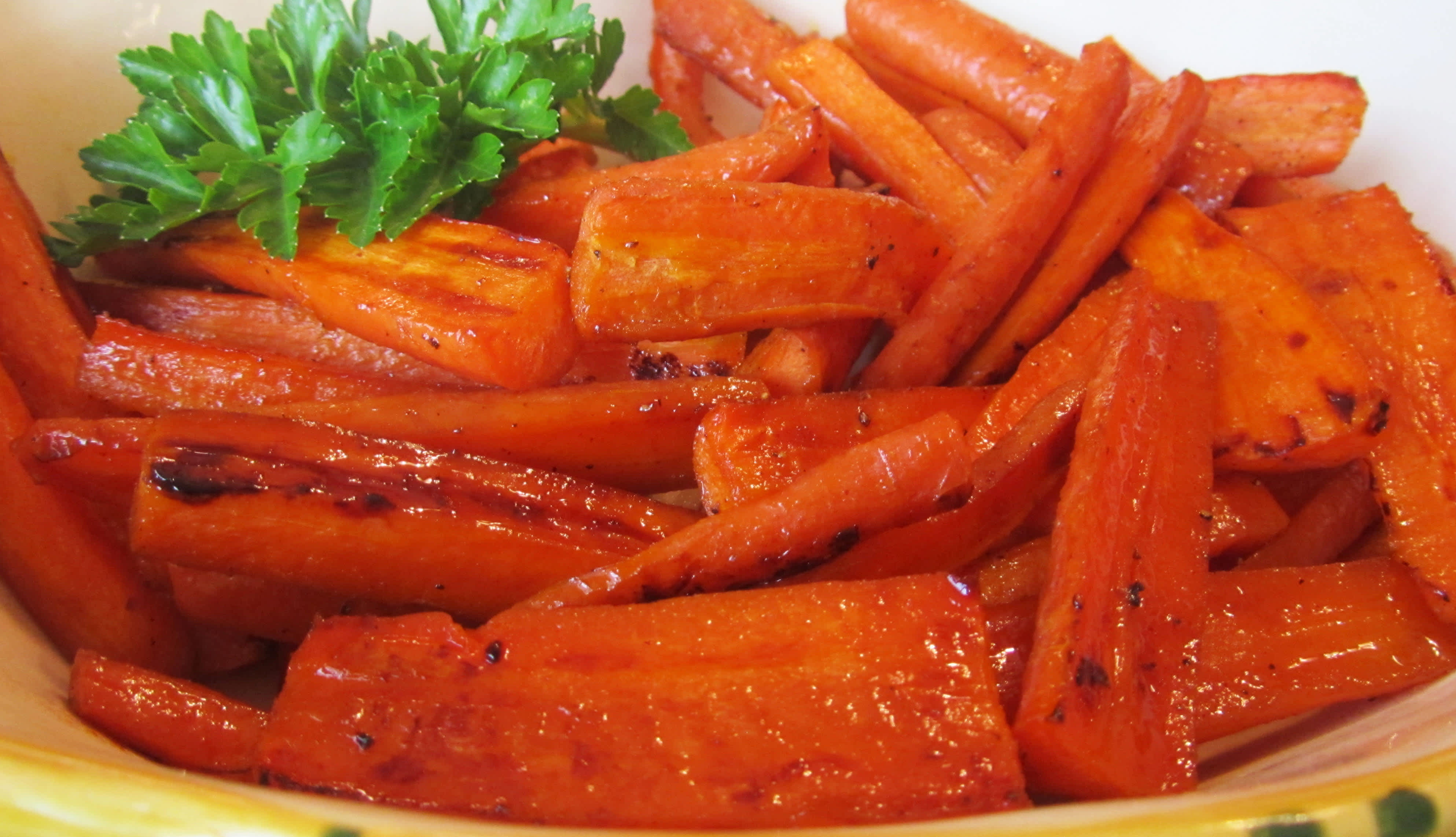 Sheet Pan Honey-Spiced Carrots with Smoked Paprika