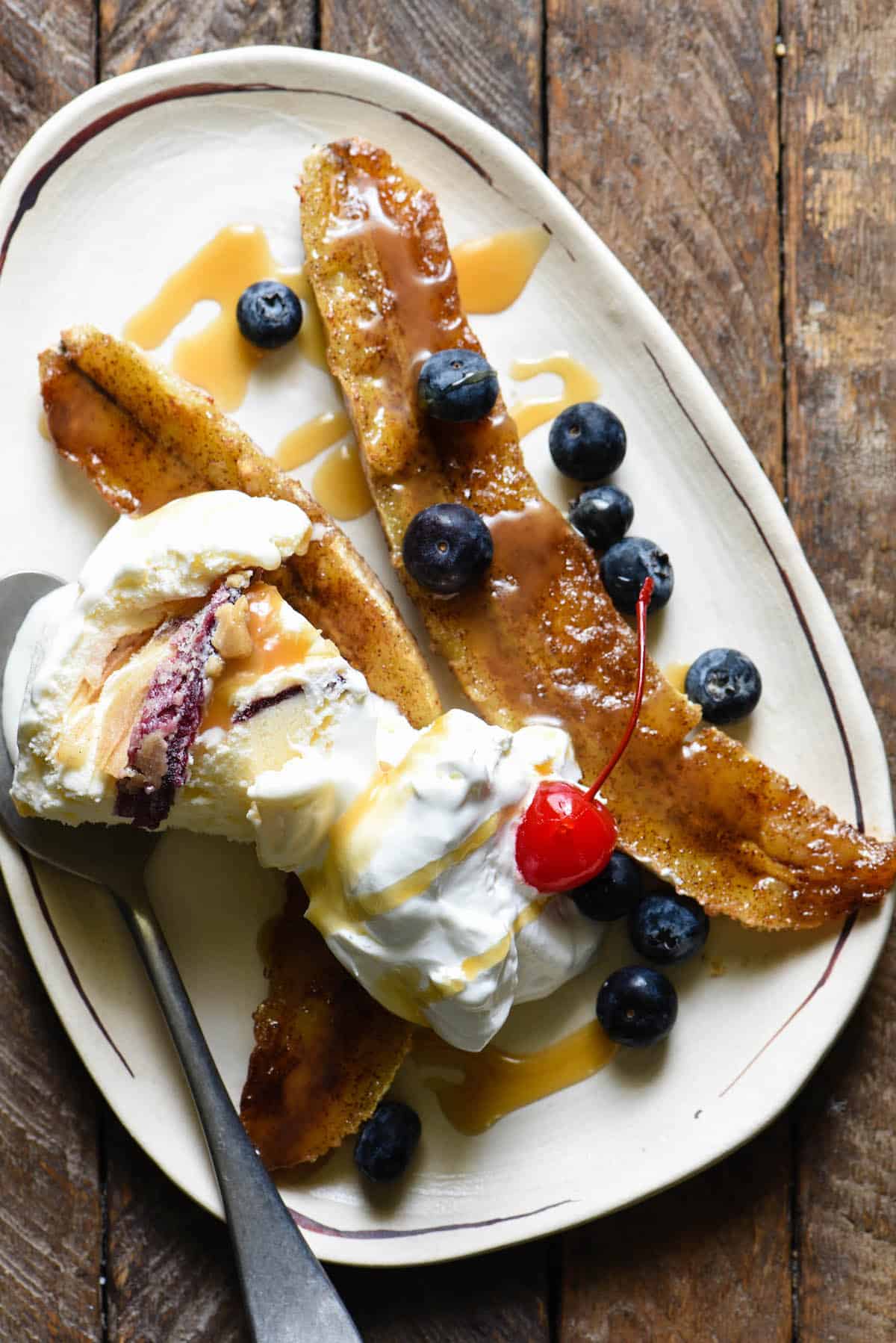 Wasabi-Caramel Banana Split