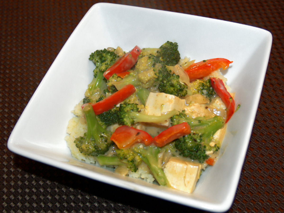 Thai-Style Tofu Stir-Fry with Jasmine Rice