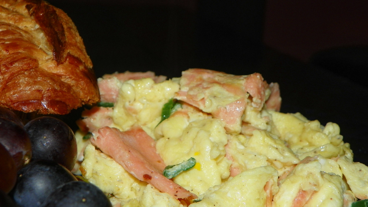 Crisp-Skinned Scrambled Eggs with Chives and Smoked Salmon