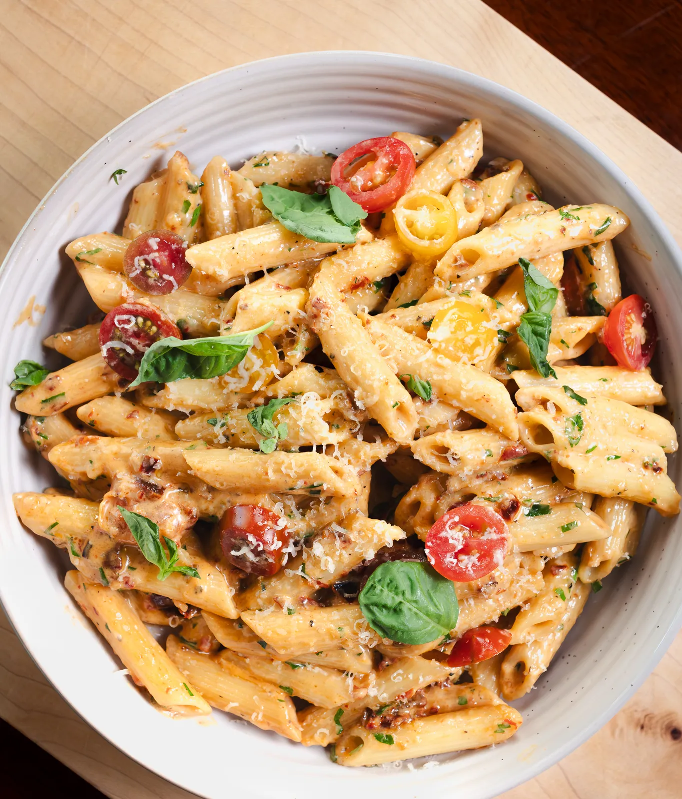 Penne with Sun-Dried Tomato and Basil Sauce