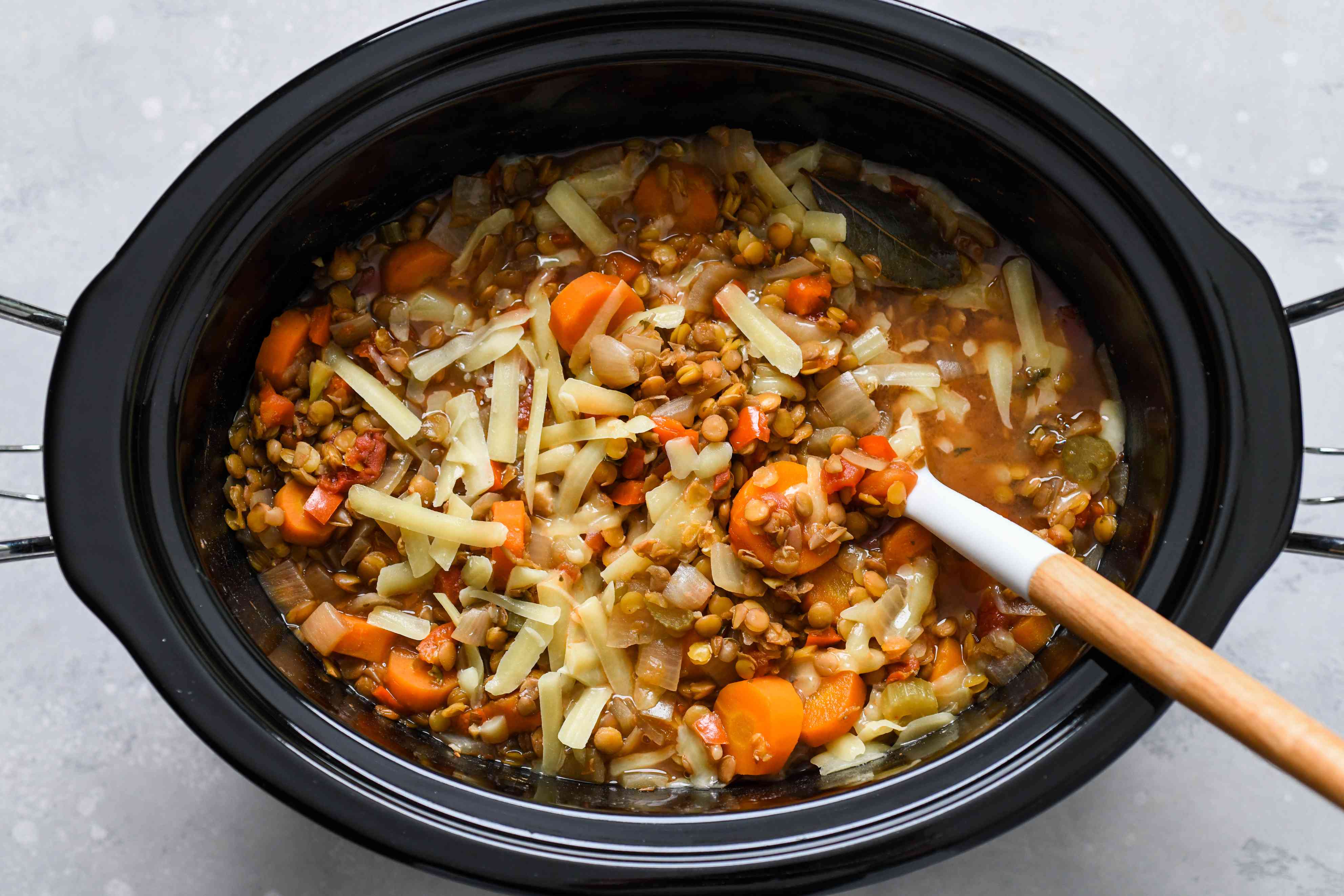 Slow-Simmered Tomato-Braised Lentils with Smoked Paprika
