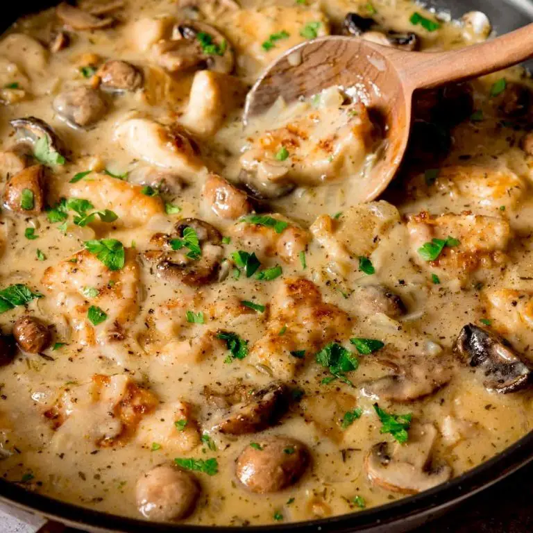 Slow-Cooked Chicken and Mushroom Stew