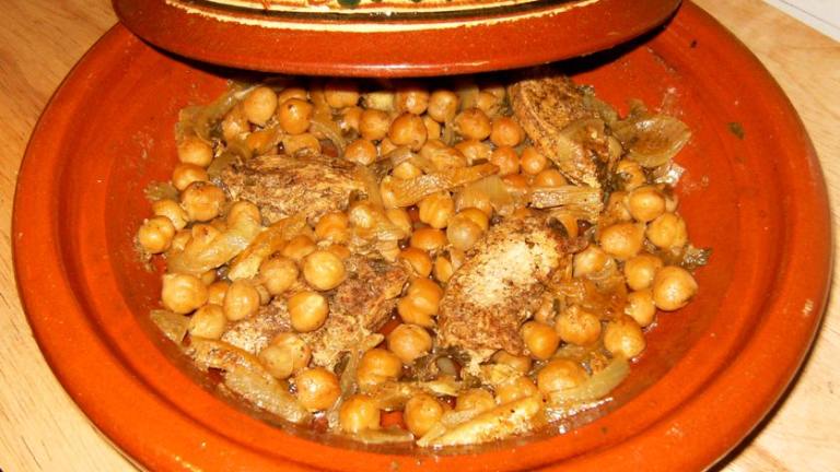 Middle Eastern Chickpea and Chicken Tagine
