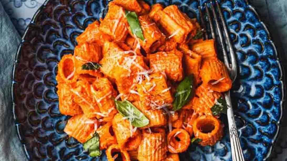 Roasted Red Pepper and Fennel Pasta
