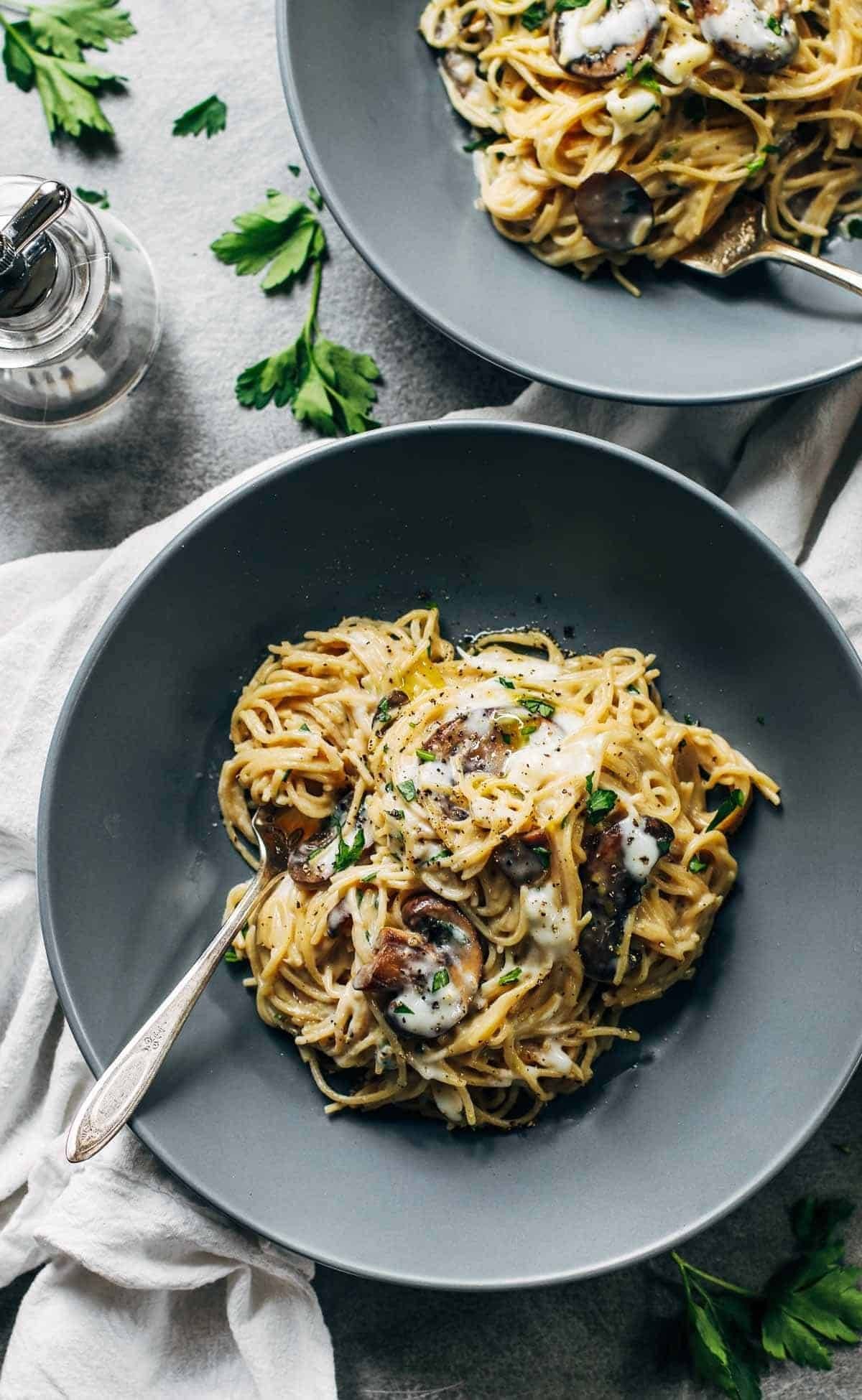 Superlative Spaghetti with Garlic Herb Toss