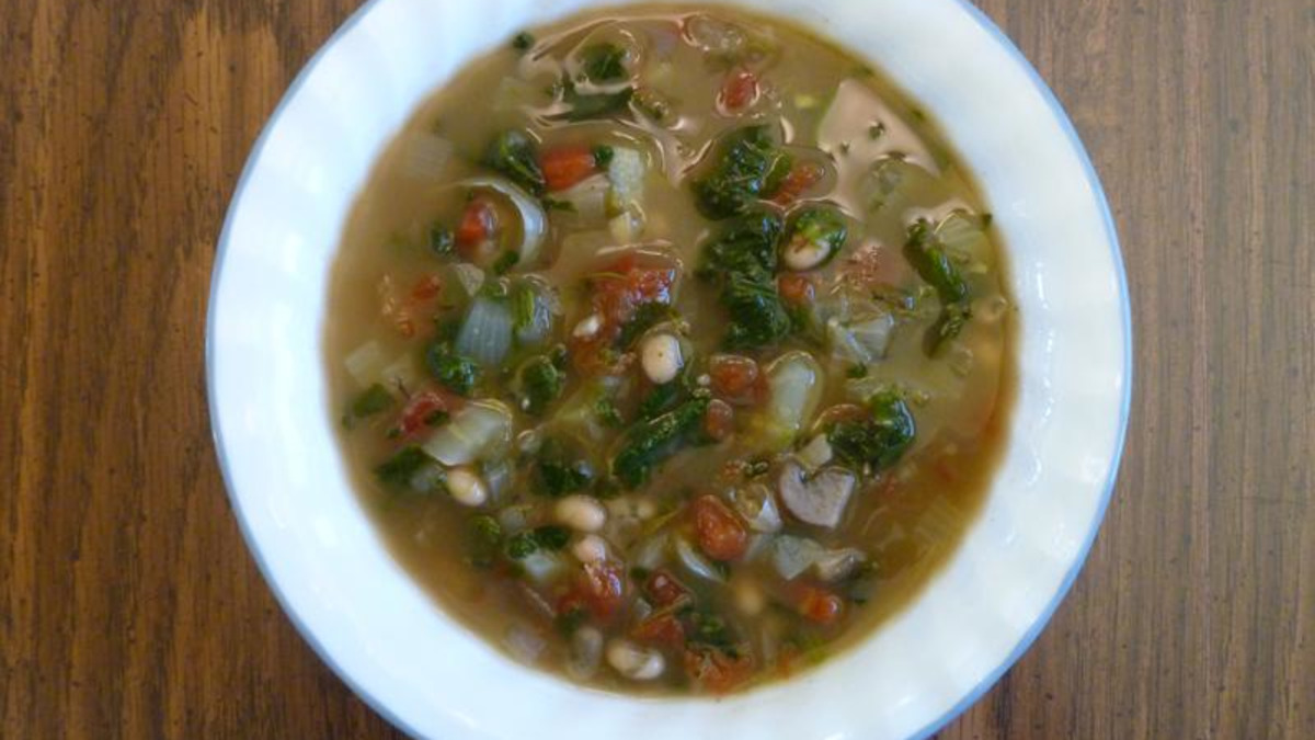 Herb-Infused White Bean & Fennel Stew