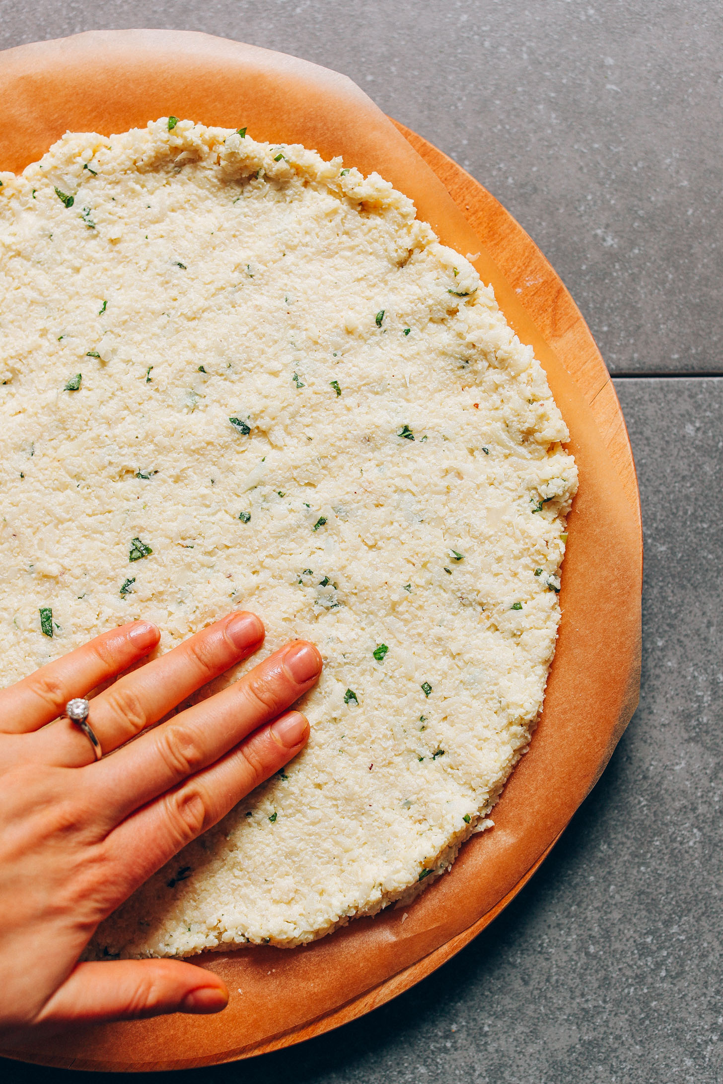 Cauliflower Crust Zucchini Pizza with Mozzarella