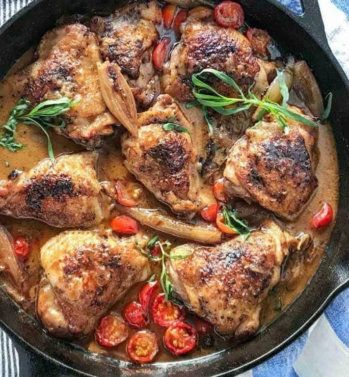 Wine-Braised Chicken Thighs with Rosemary and Shallots
