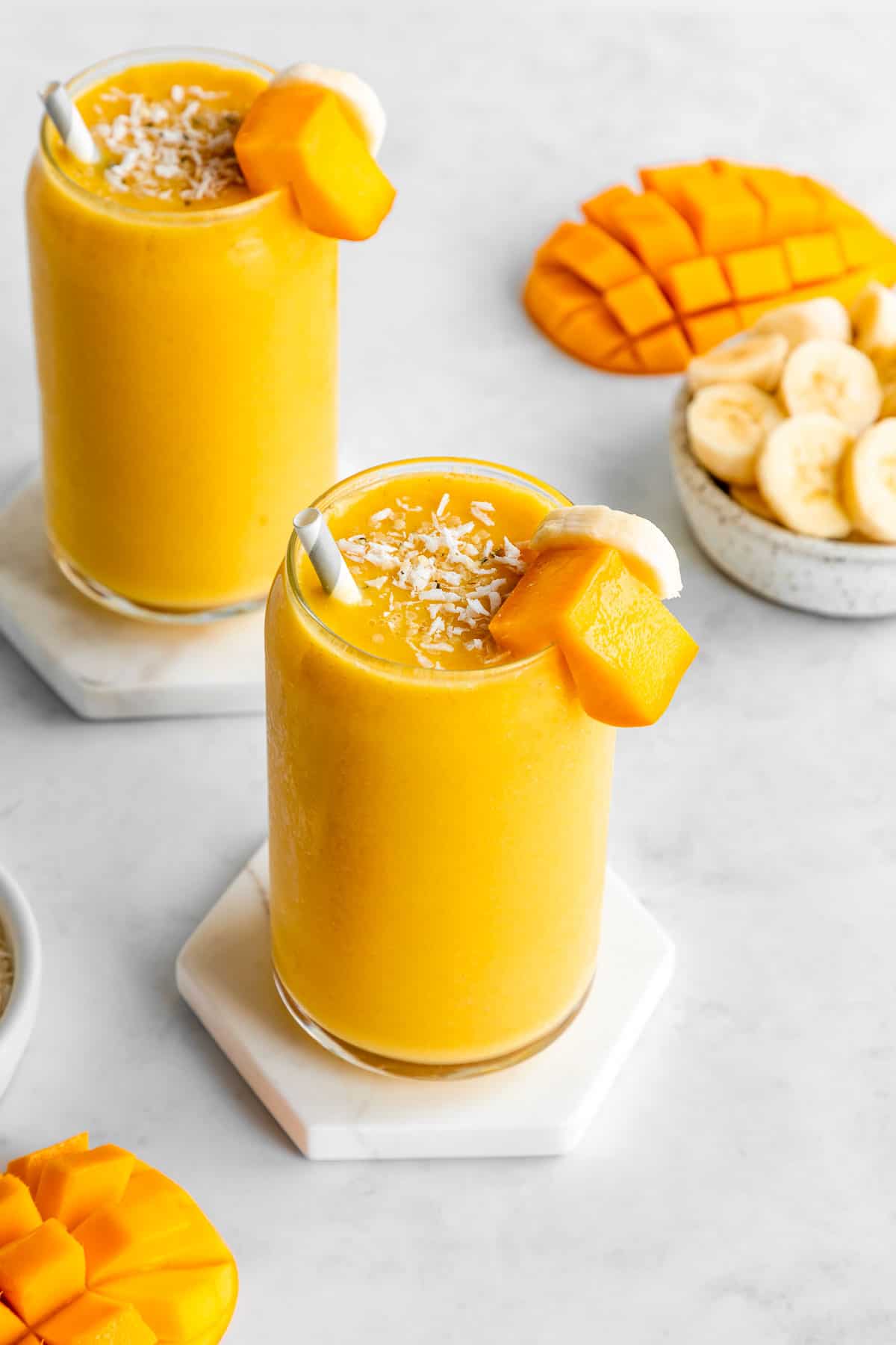 Mango-Banana Smoothie with Coconut Milk