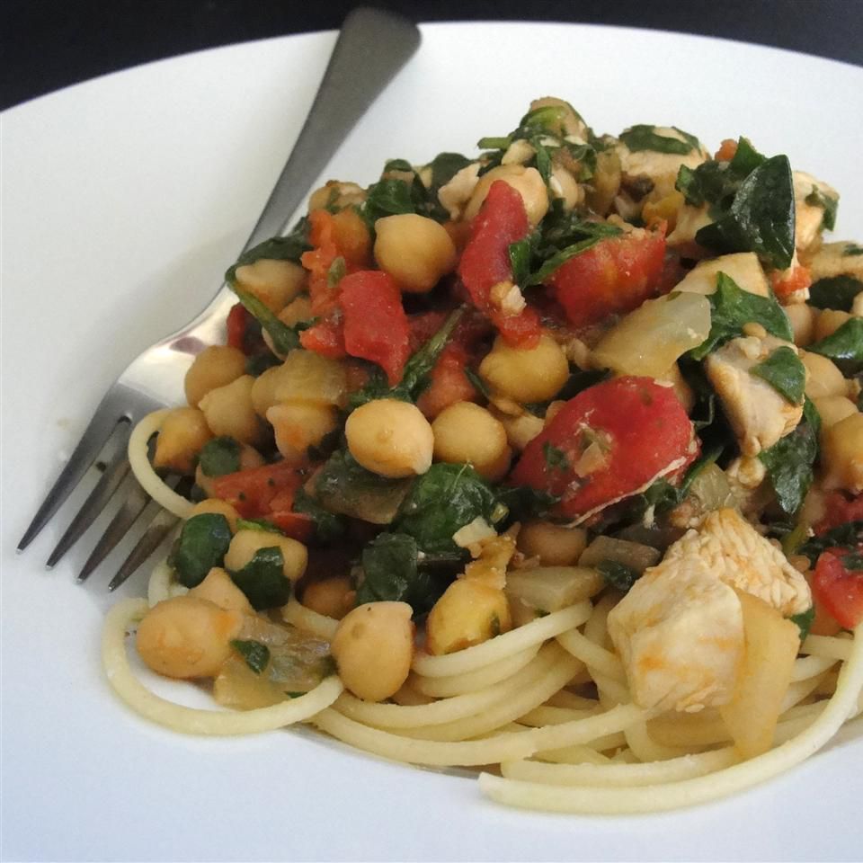 Chickpea and Spinach Pasta with Lemon and Olives