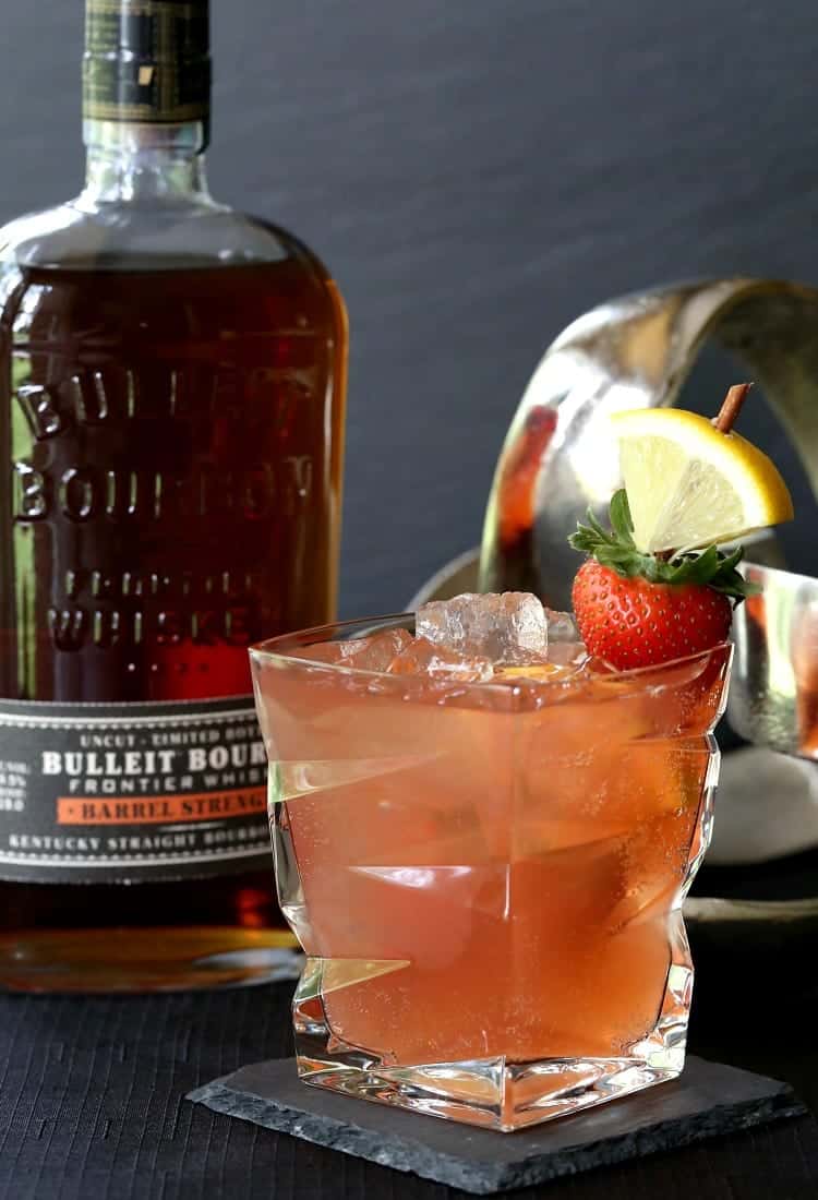 Absinthe-Rinsed Bourbon Bitters Cocktail