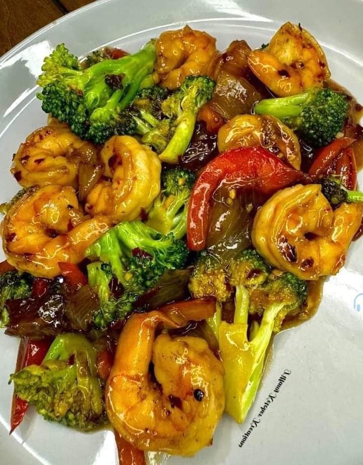 Shrimp and Vegetable Stir-Fry with Coconut Aromatics