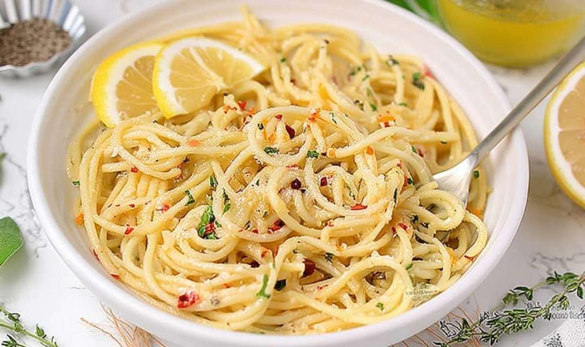 Lemon-Garlic Butter Pasta with Roasted Asparagus