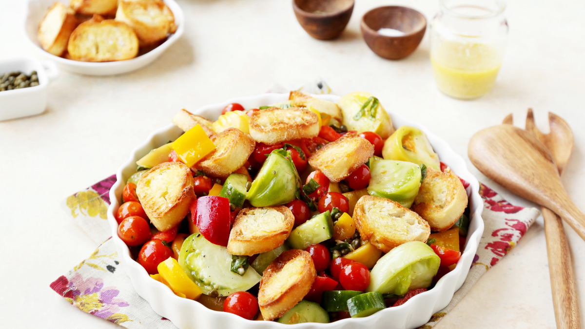 Heirloom Tomato Panzanella with Basil Vinaigrette