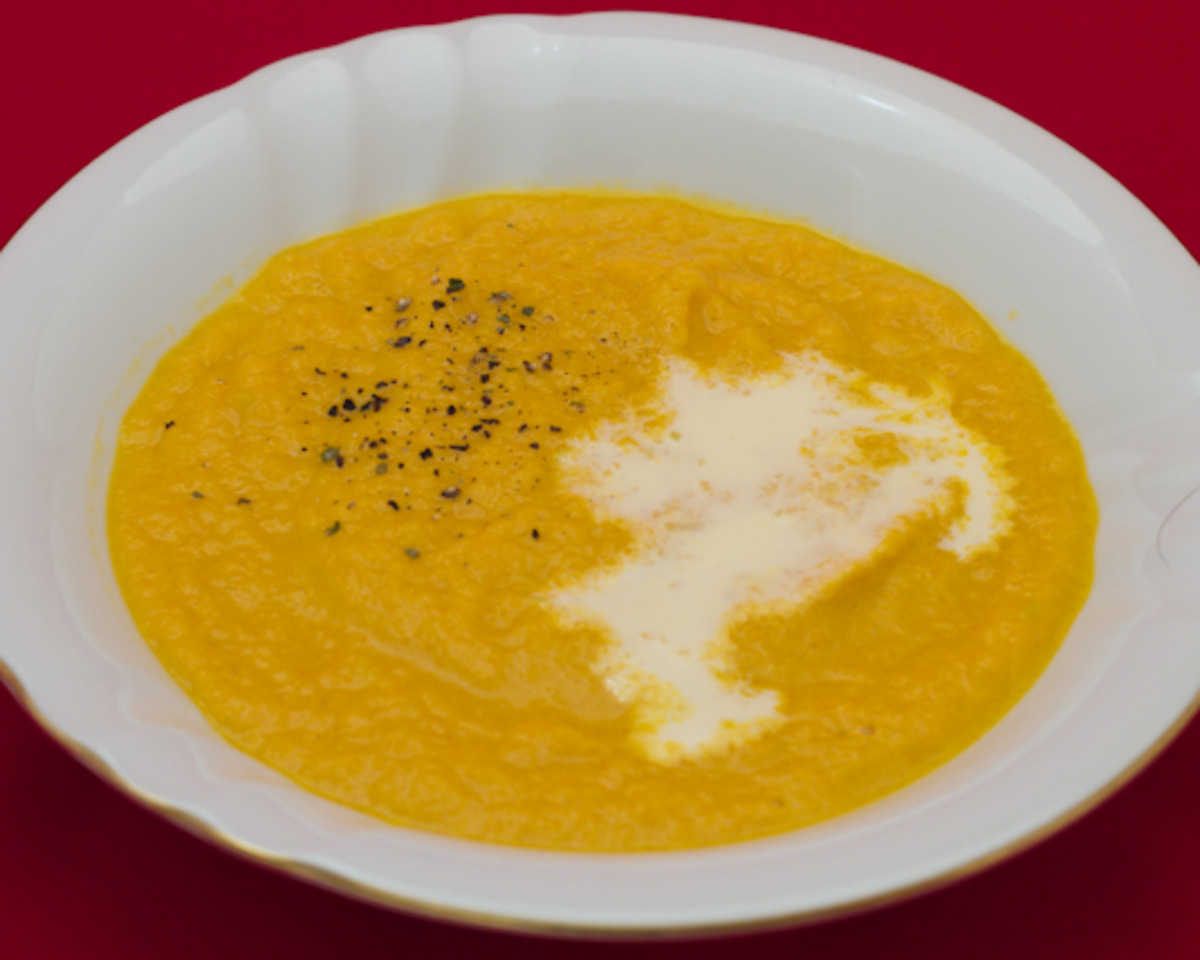 Honey-Glazed Carrot and Ginger Soup