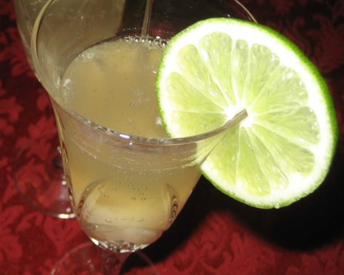 Lime-Cucumber Sparkler with Basil