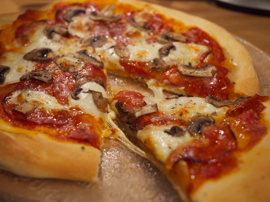 Wood-Fired Style Tomato and Fresh Mozzarella Pizza