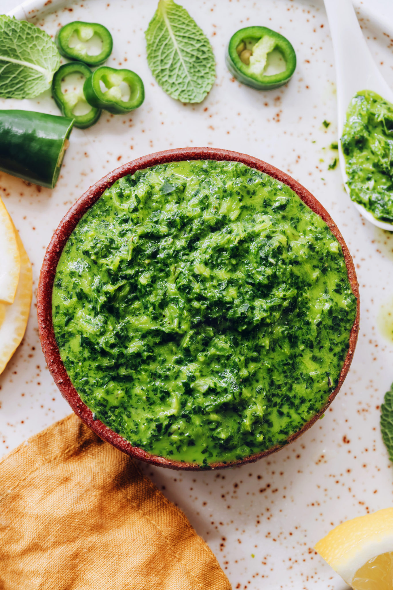 Crispy Gram Flour Fritters with Mint Chutney
