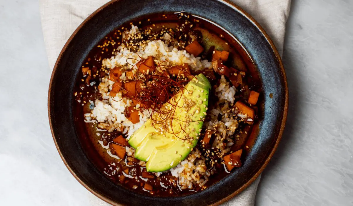 Miso-Roasted Sweet Potato and Kale Bowl with Sesame Dressing