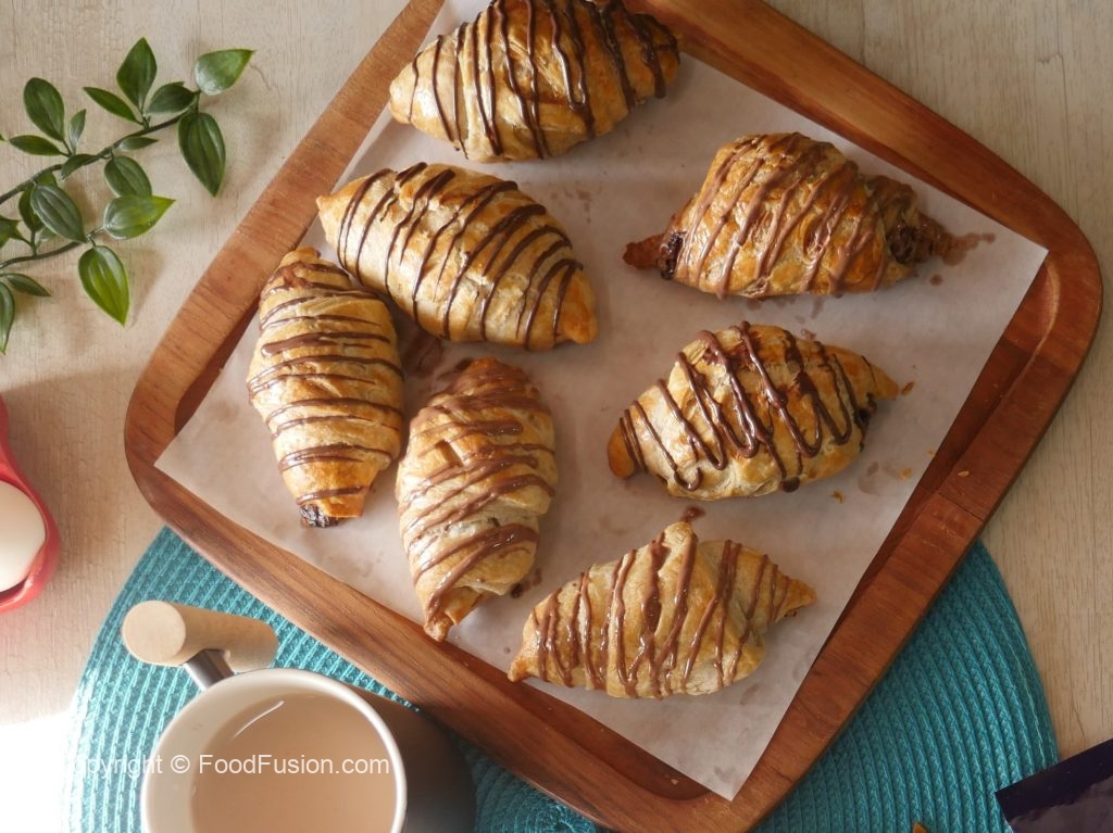 Speculoos Chocolate Croissants