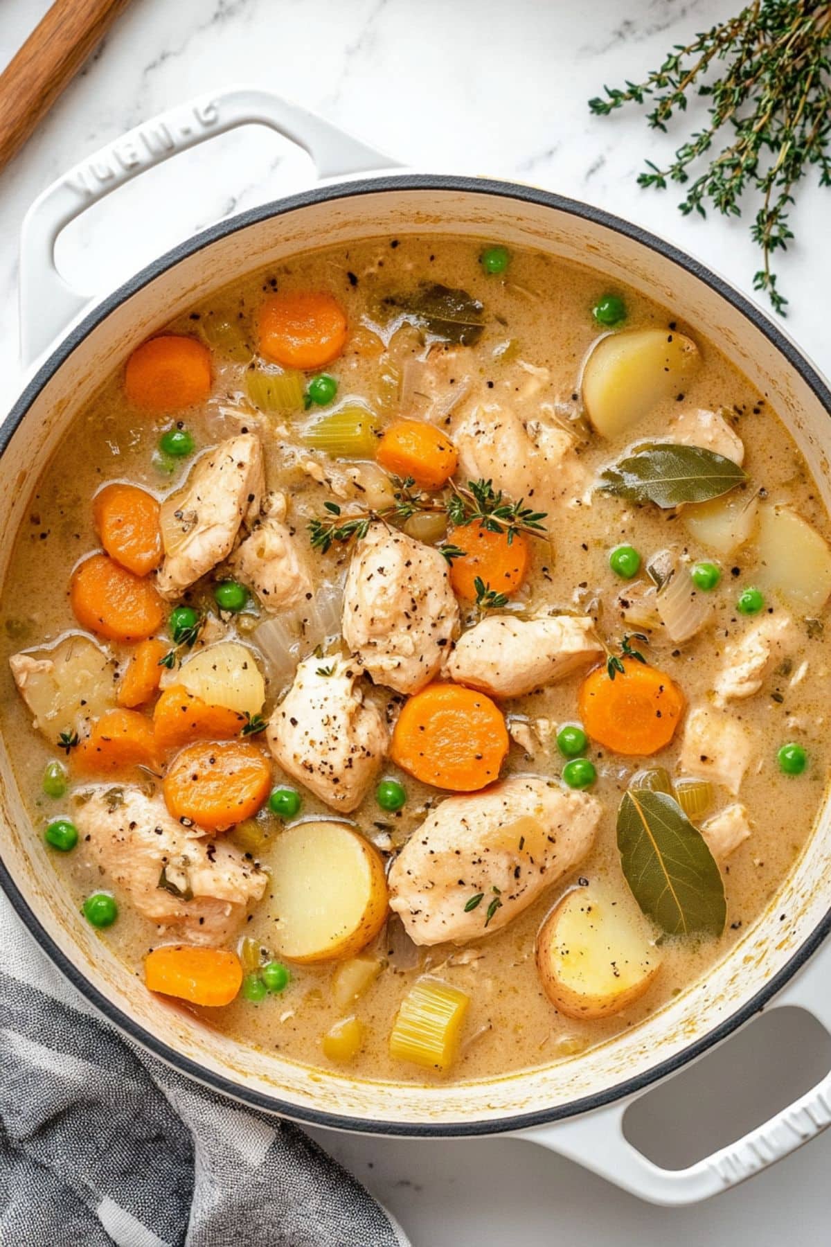 One-Pot Chicken and Vegetable Stew with Carrots and Potatoes