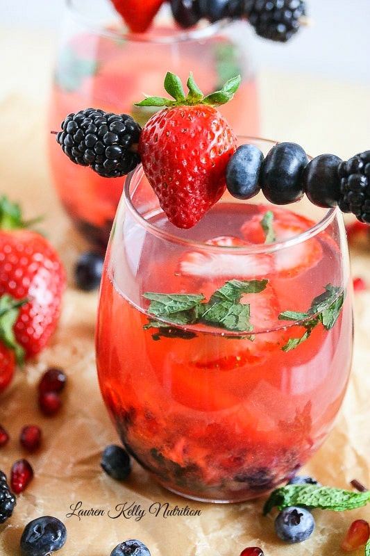 Berry Mint Spritzer